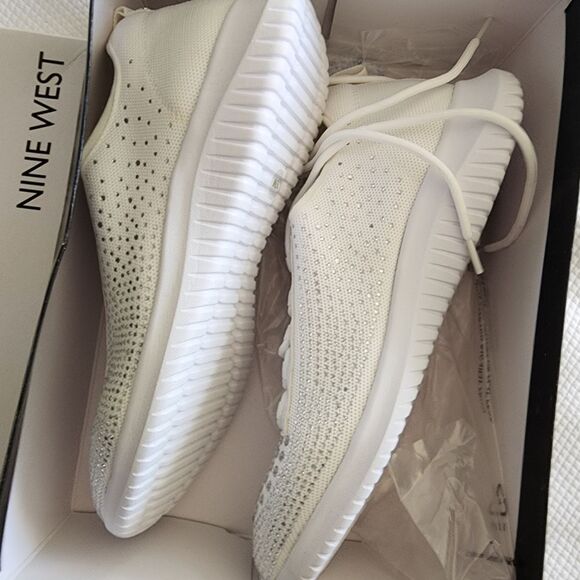 Nine West White Sneakers with Silver Accents - Picture 5 of 9